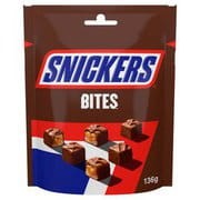 Snickers - Bites nugatowe nadzienie z orzeszkami ziemnymi w k...