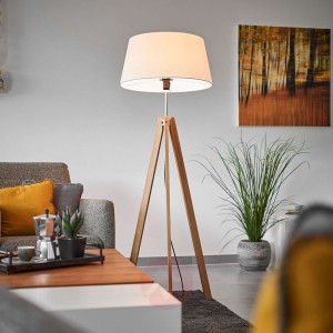 Tekstylna lampa stojąca Thea z dębową podstawą