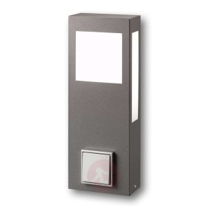 Z gniazdem wtykowym – lampa cokołowa Aqua Paulo