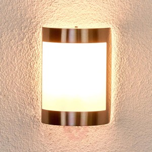 Kinga - lampa zewnętrzna ze stali szlachetnej